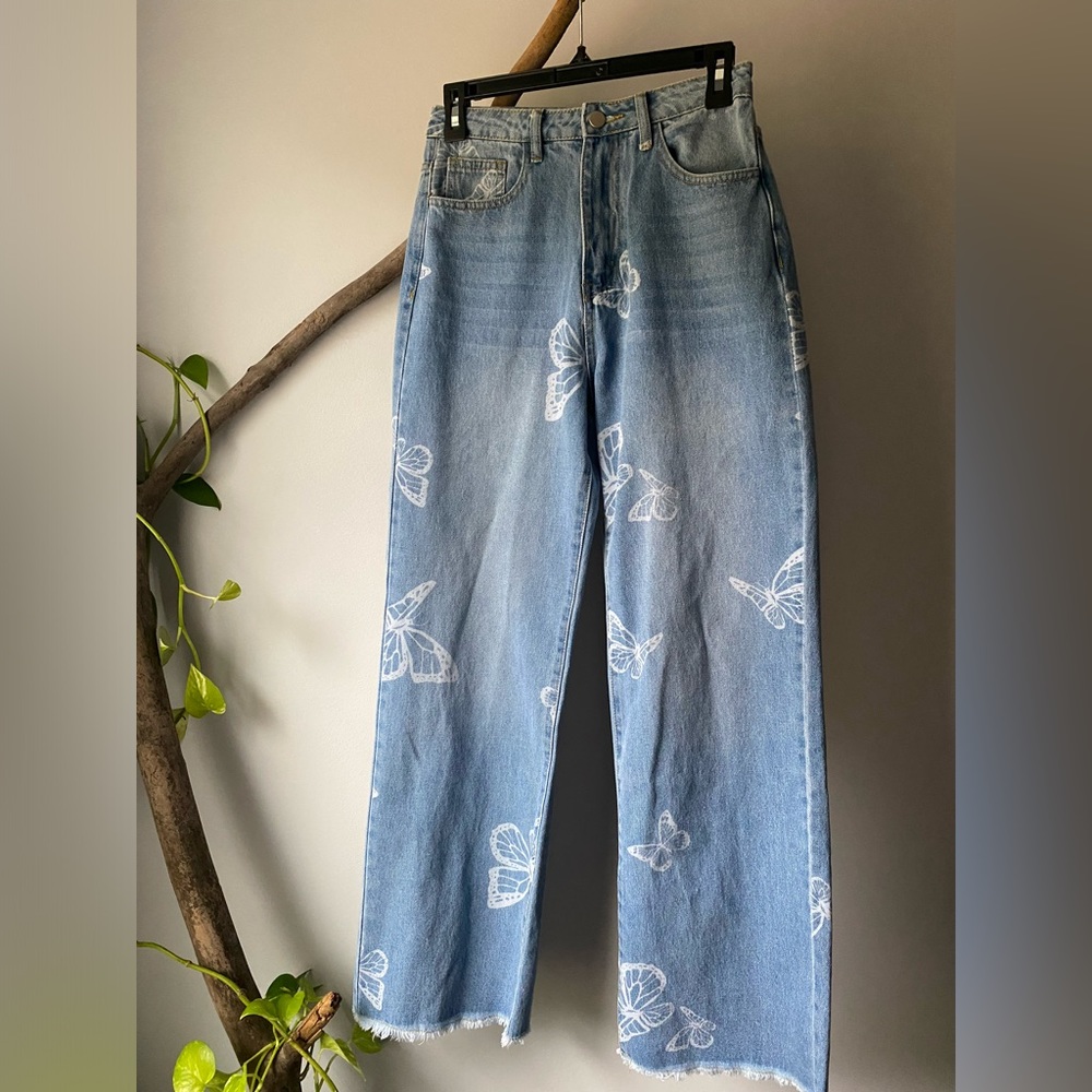 Molly Green Butterfly High Waist Straight Legged Jeans Size Small/ Size 2